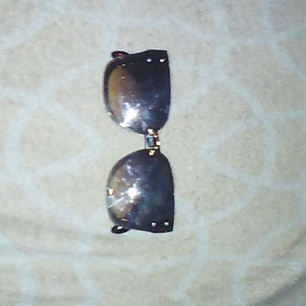 Sunglasses - Picture 1 of 3